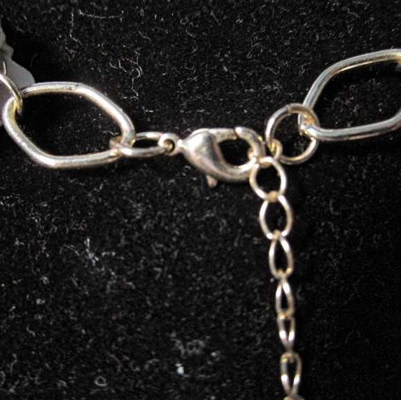 Maren Elena gold necklace - Picture 3 of 3